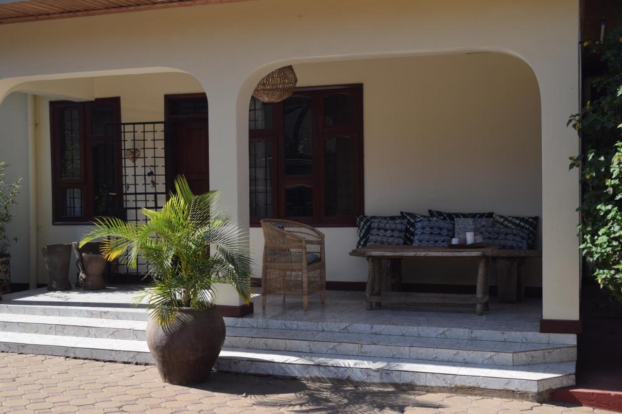 Bed and Breakfast Stasumo House Arusha Esterno foto