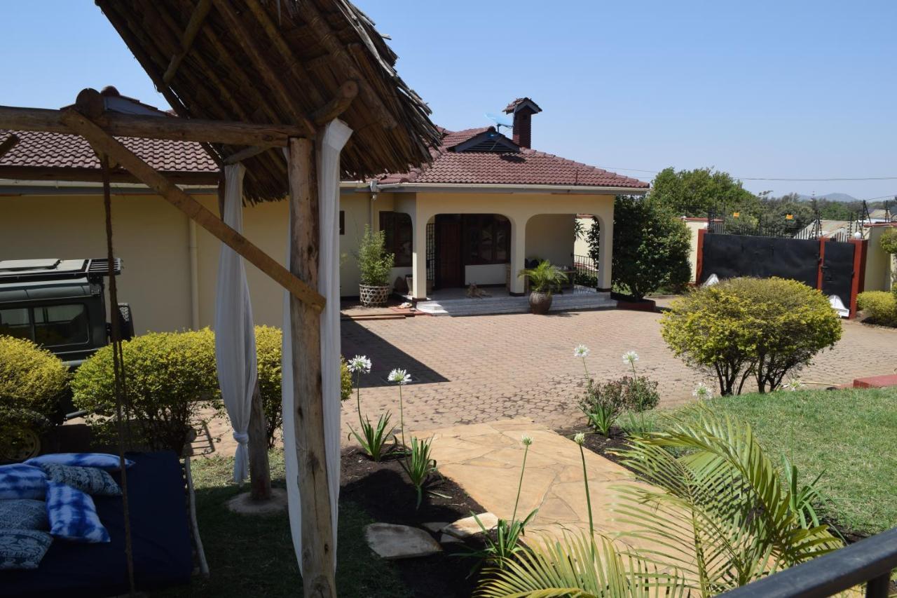 Bed and Breakfast Stasumo House Arusha Esterno foto