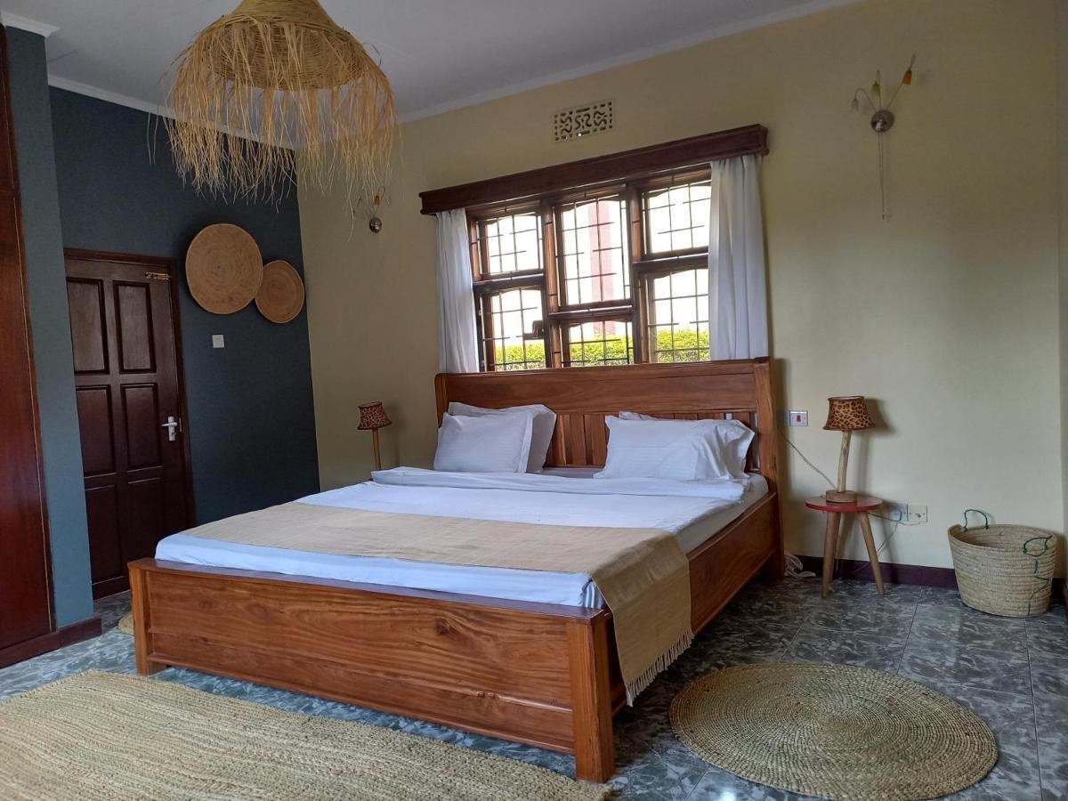Bed and Breakfast Stasumo House Arusha Esterno foto