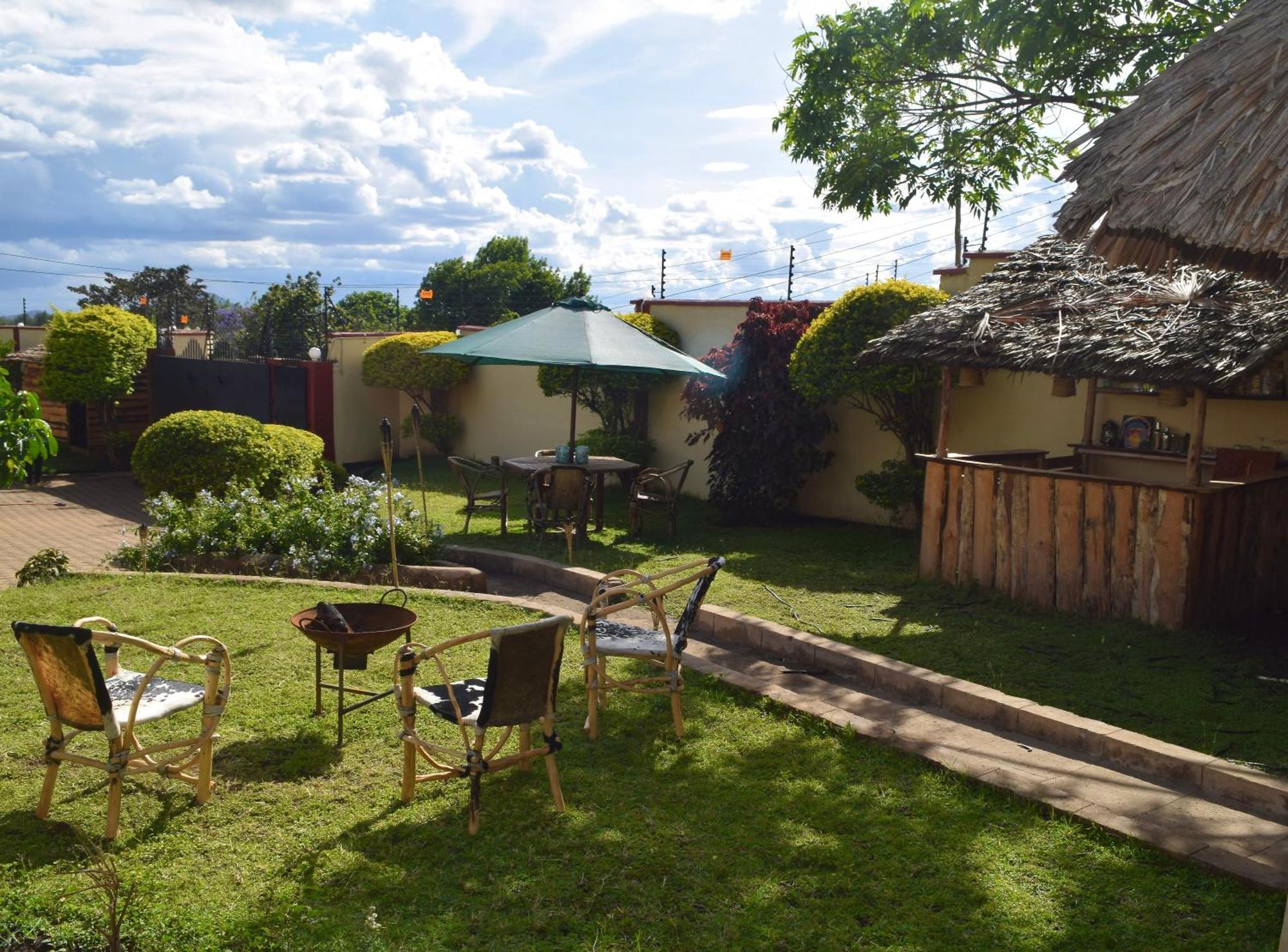 Bed and Breakfast Stasumo House Arusha Esterno foto