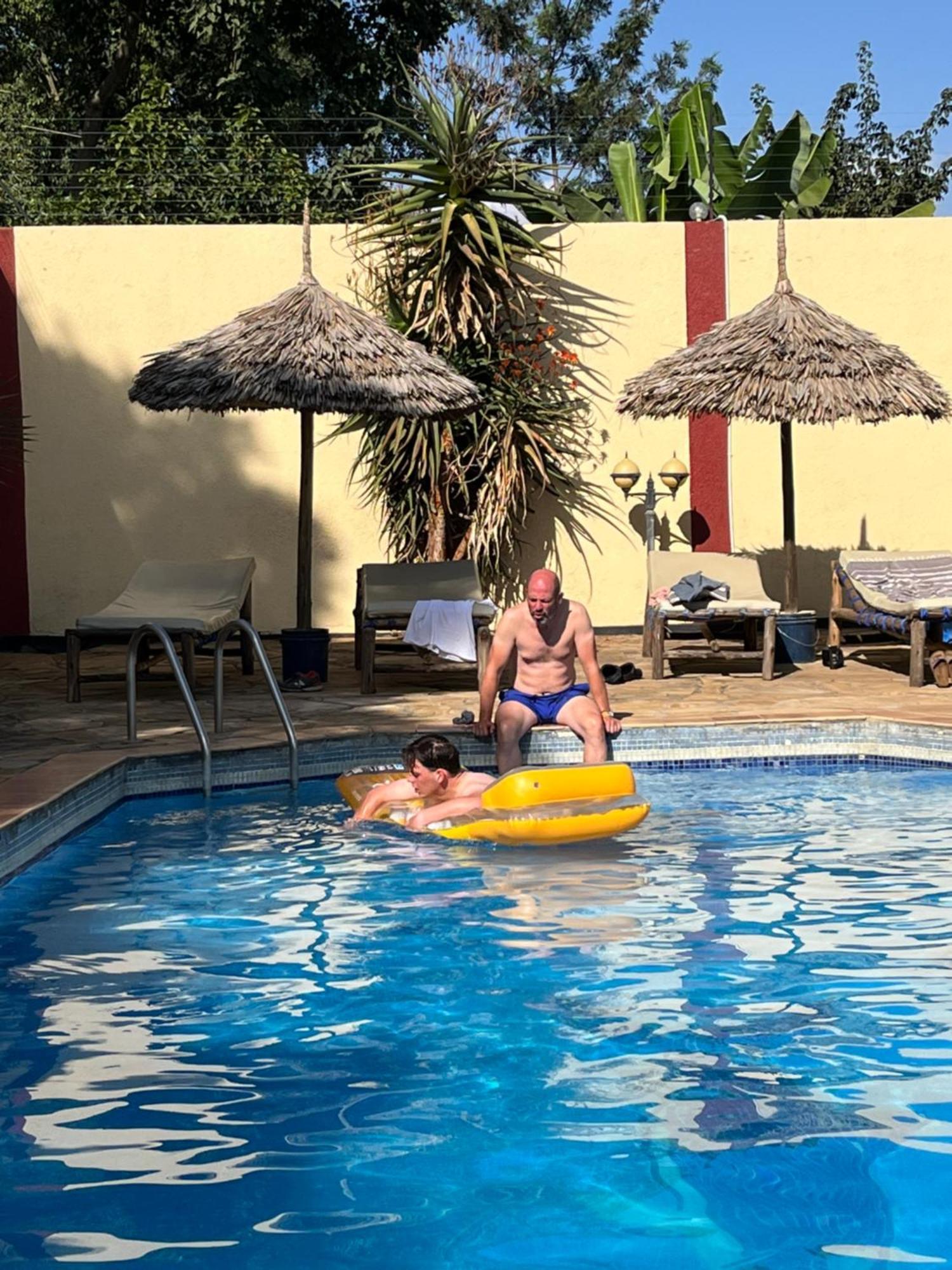 Bed and Breakfast Stasumo House Arusha Esterno foto
